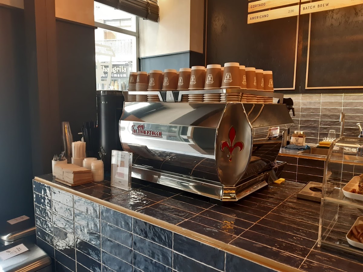 Syra Coffee - Leganitos